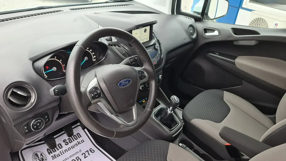 FORD Tourneo Courier -