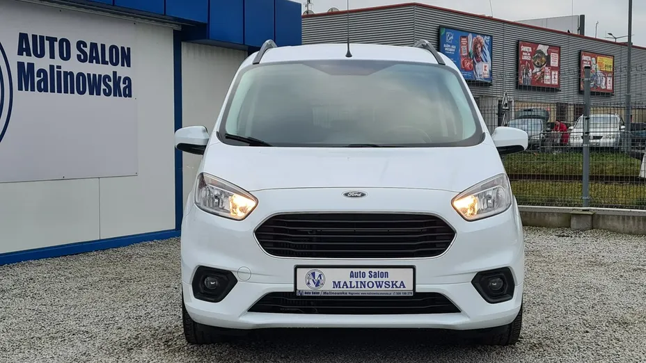 FORD Tourneo Courier -