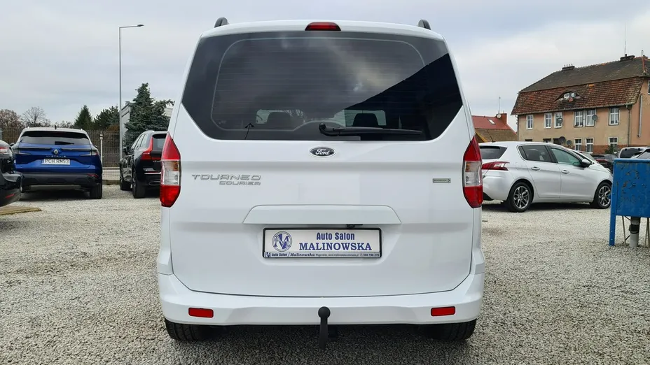 FORD Tourneo Courier -