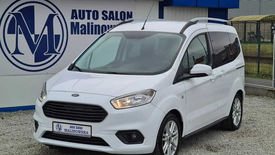 FORD Tourneo Courier -