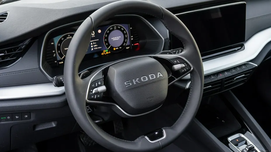 SKODA Octavia -
