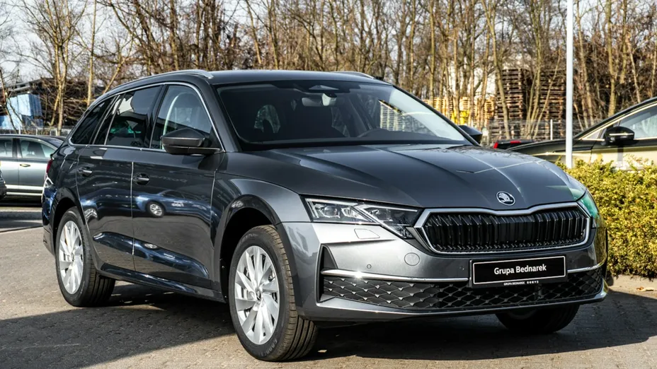 SKODA Octavia -