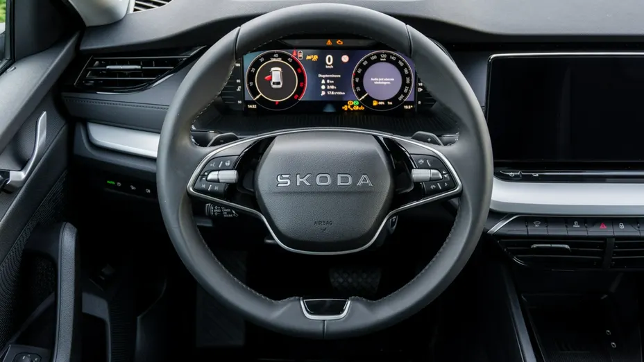 SKODA Octavia -
