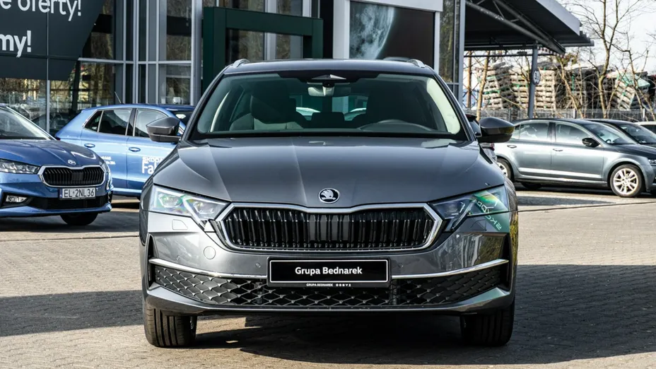 SKODA Octavia -