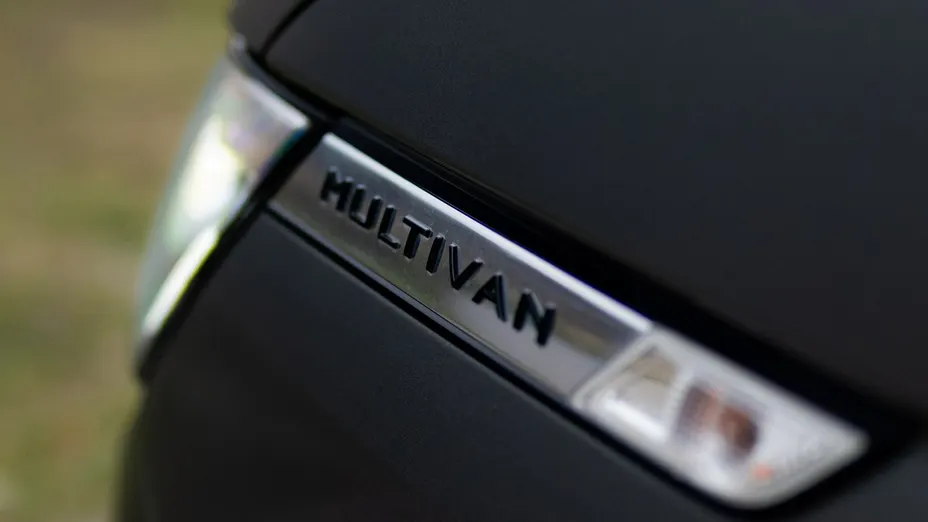 VOLKSWAGEN Multivan -