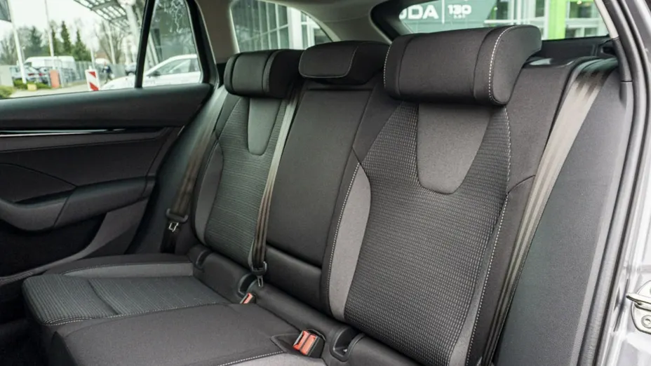 SKODA Octavia -