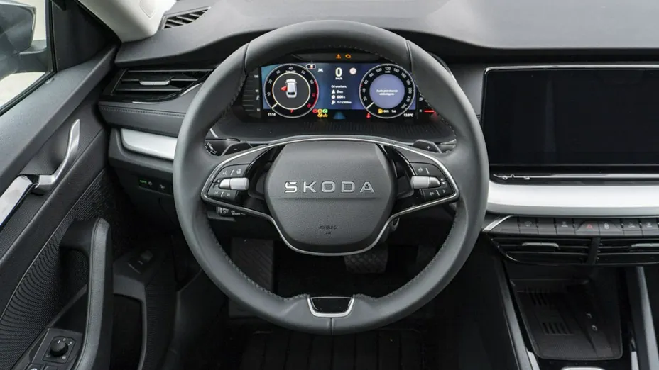 SKODA Octavia -