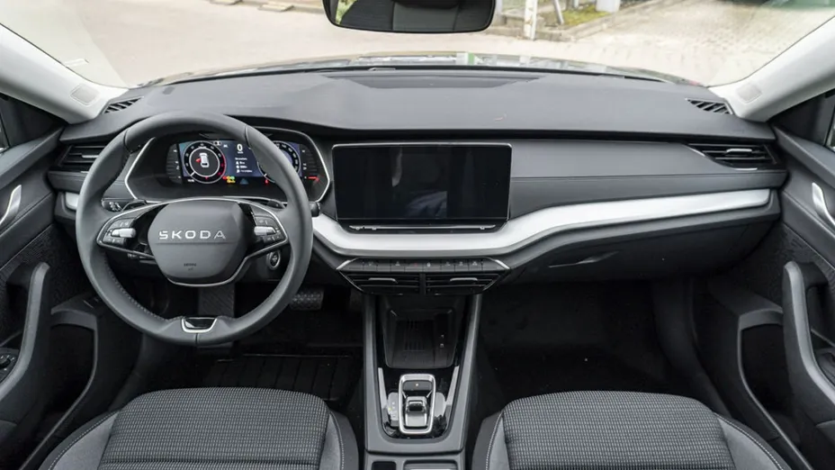 SKODA Octavia -