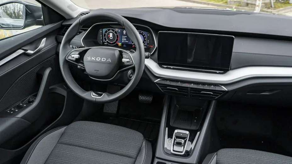 SKODA Octavia -