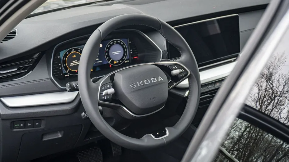 SKODA Octavia -