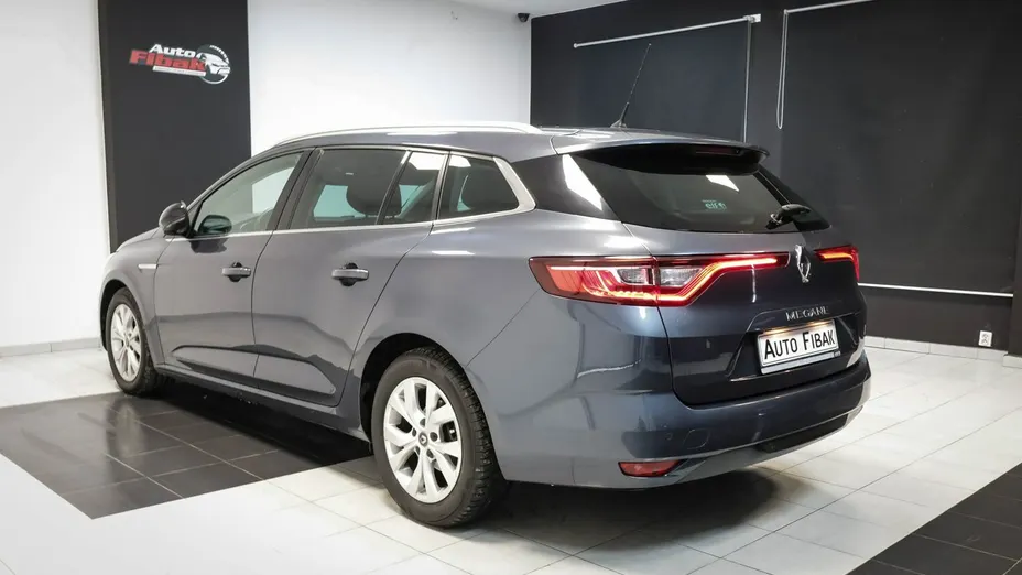 RENAULT Megane -