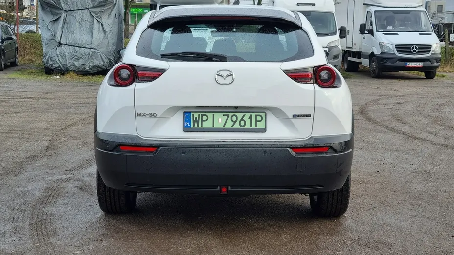 MAZDA MX-30 -