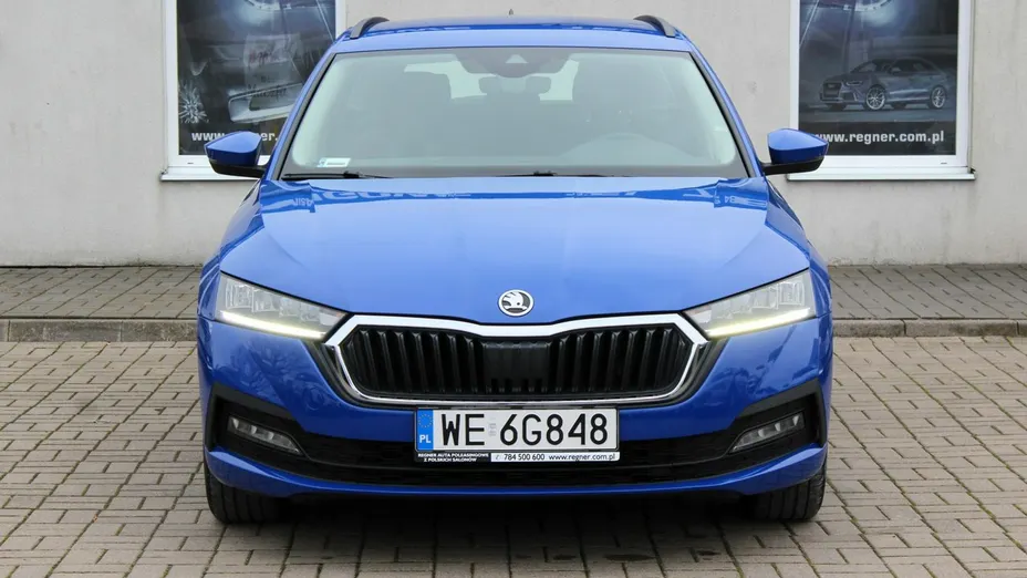 SKODA Octavia -