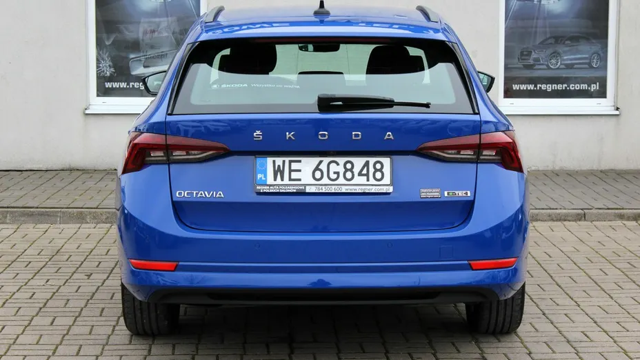 SKODA Octavia -