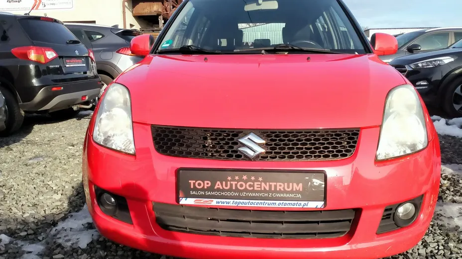 SUZUKI Swift -