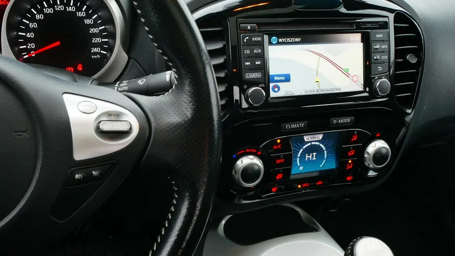 NISSAN Juke -