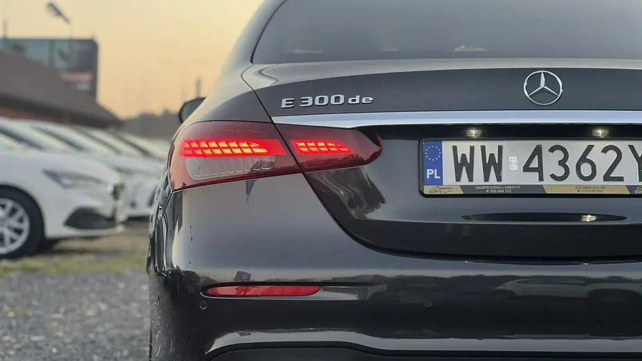 MERCEDES-BENZ E Klasa -