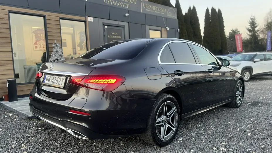 MERCEDES-BENZ E Klasa -