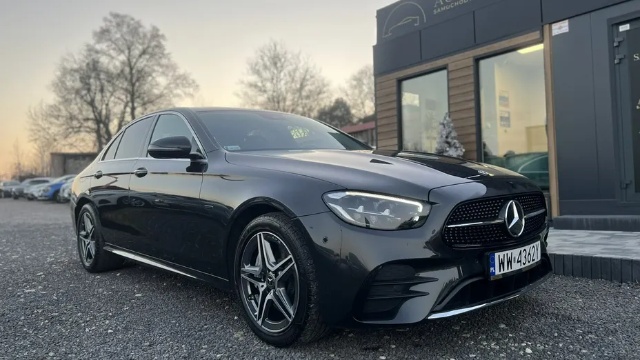 MERCEDES-BENZ E Klasa -