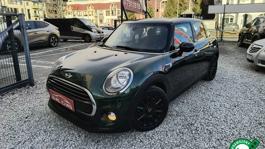 MINI Cooper -