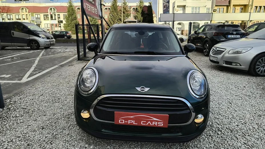 MINI Cooper -