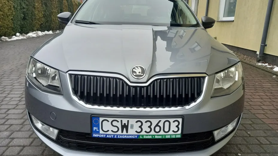 SKODA Octavia -