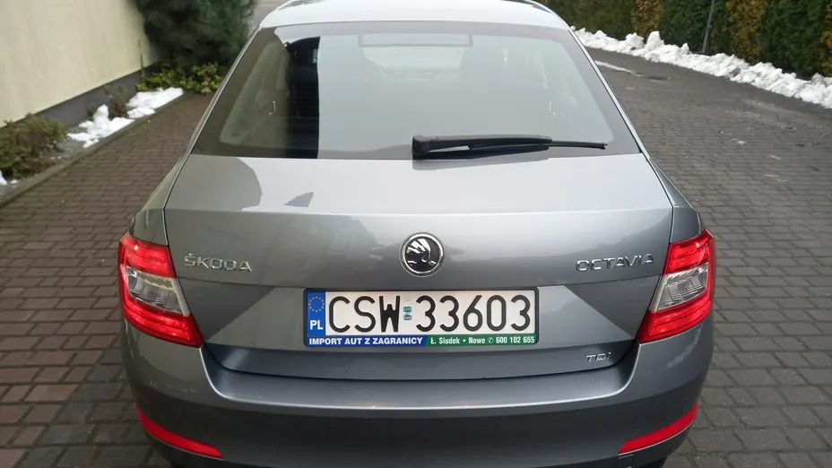 SKODA Octavia -