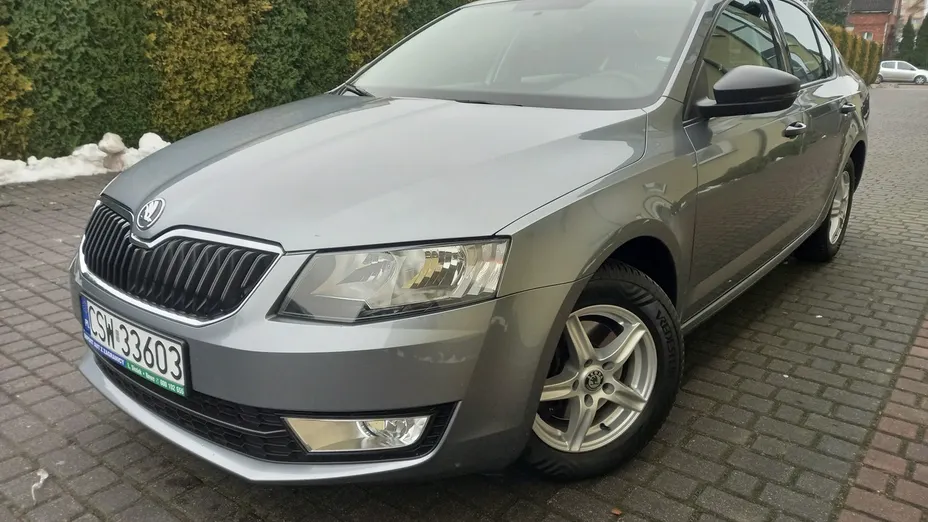 SKODA Octavia -
