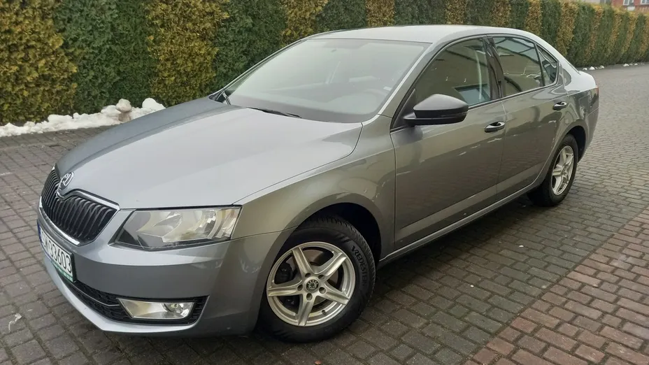 SKODA Octavia -