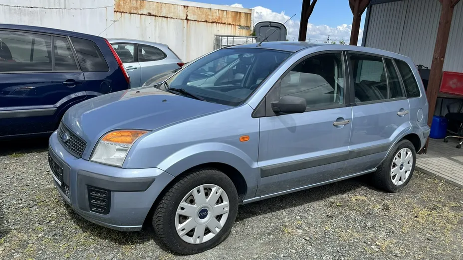 FORD Fusion -