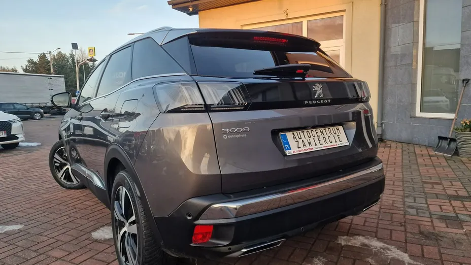 PEUGEOT 3008 -