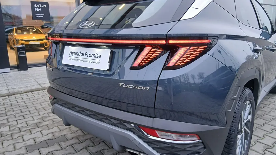 HYUNDAI Tucson -