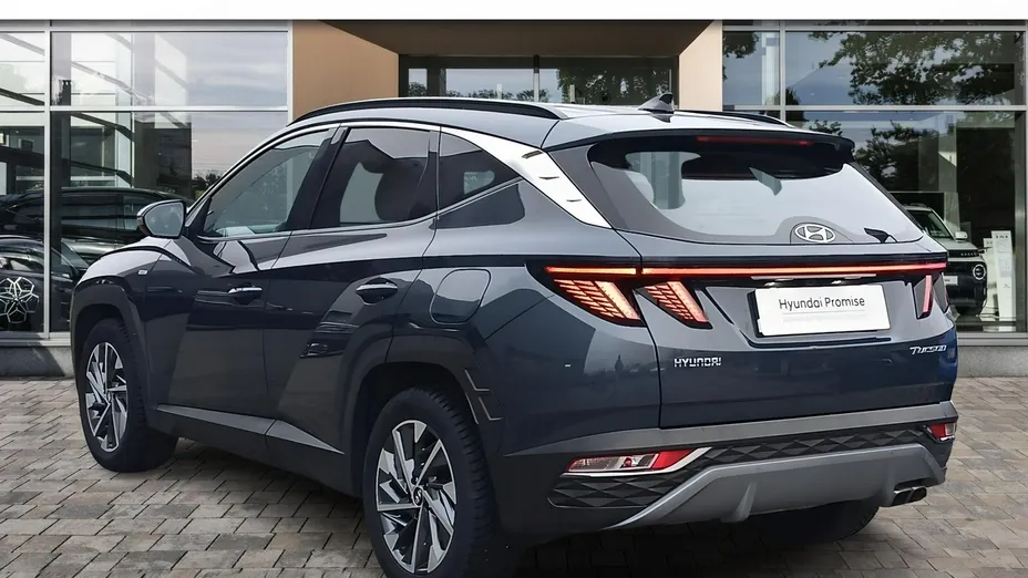 HYUNDAI Tucson -