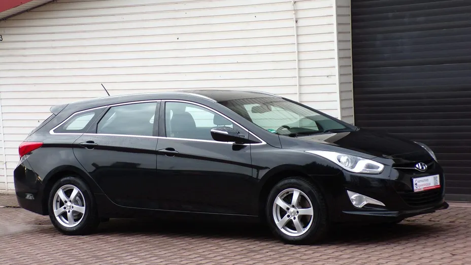 HYUNDAI i40 -