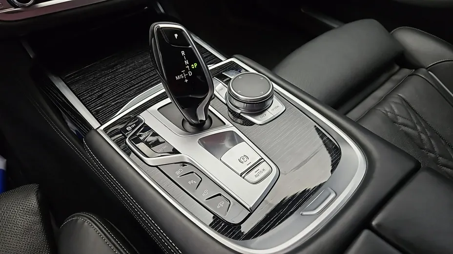 BMW Seria 7 -