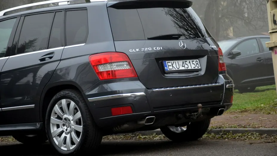 MERCEDES-BENZ GLK -