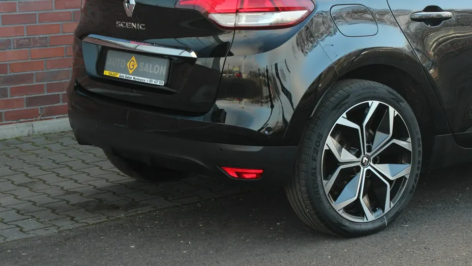 RENAULT Scenic -
