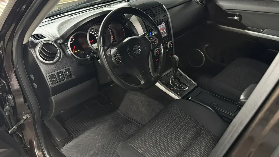 SUZUKI Grand Vitara -