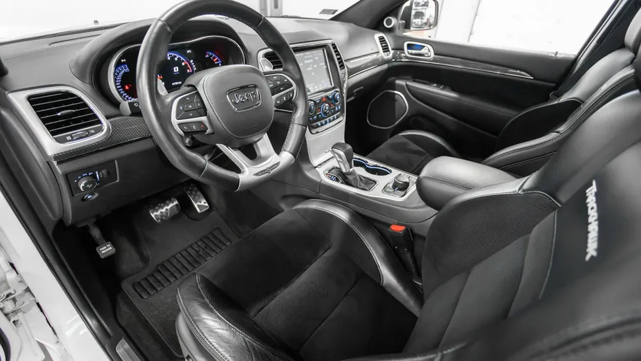 JEEP Grand Cherokee -