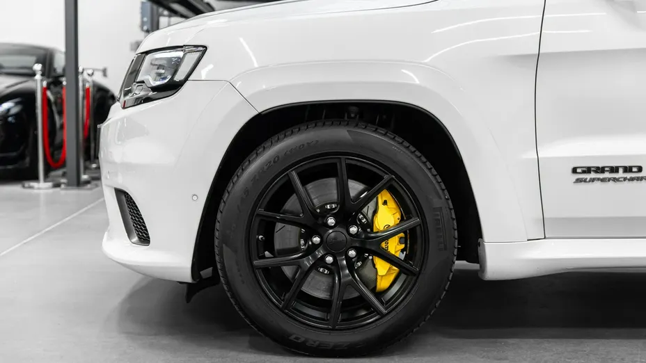 JEEP Grand Cherokee -