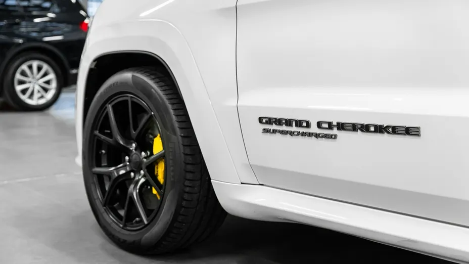 JEEP Grand Cherokee -