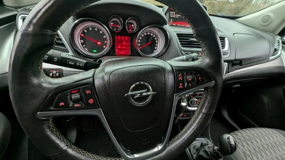 OPEL Mokka -