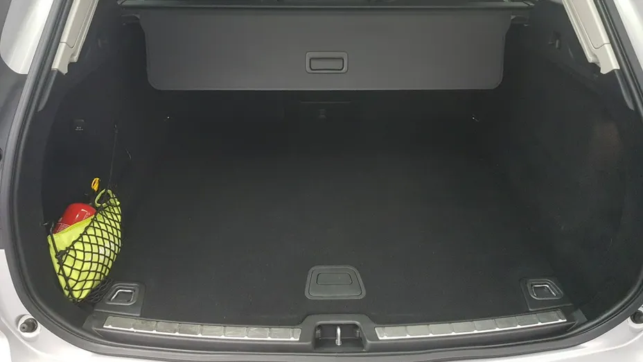 VOLVO XC60 -