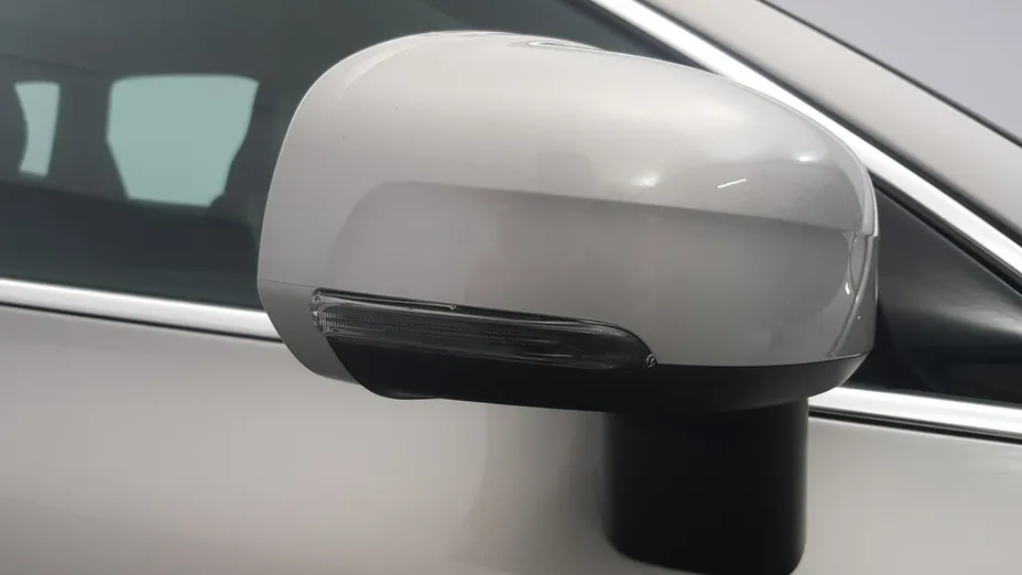 VOLVO XC60 -