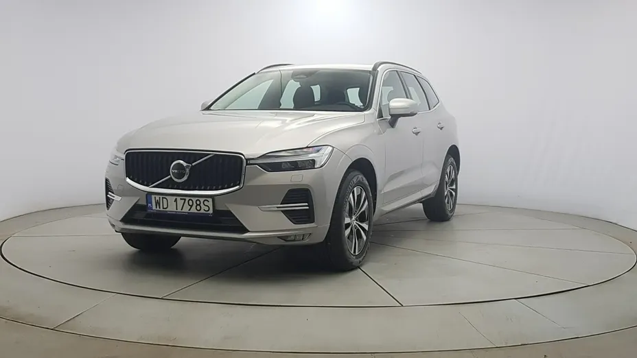 VOLVO XC60 -