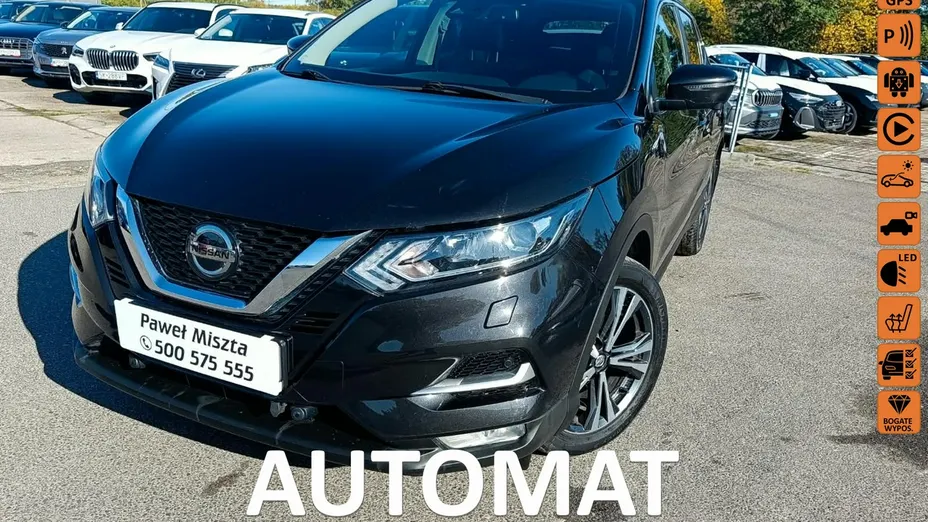NISSAN Qashqai -