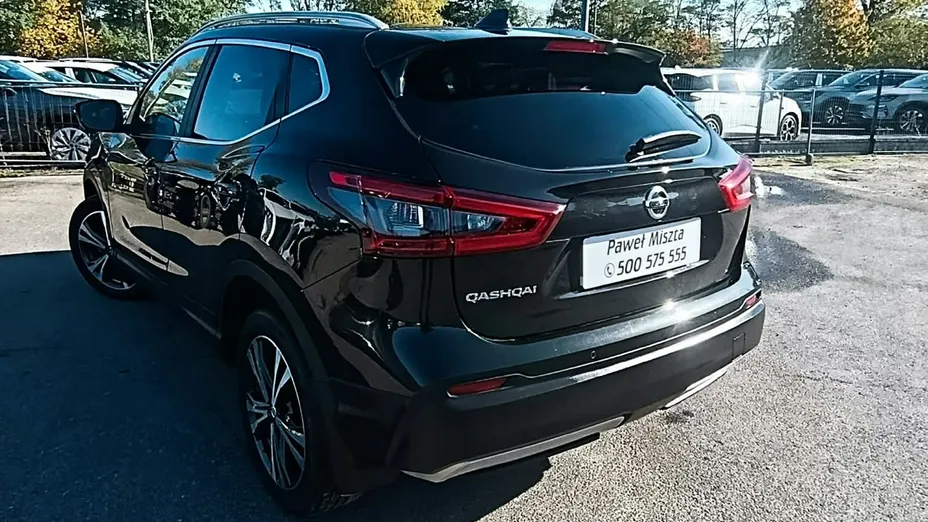 NISSAN Qashqai -