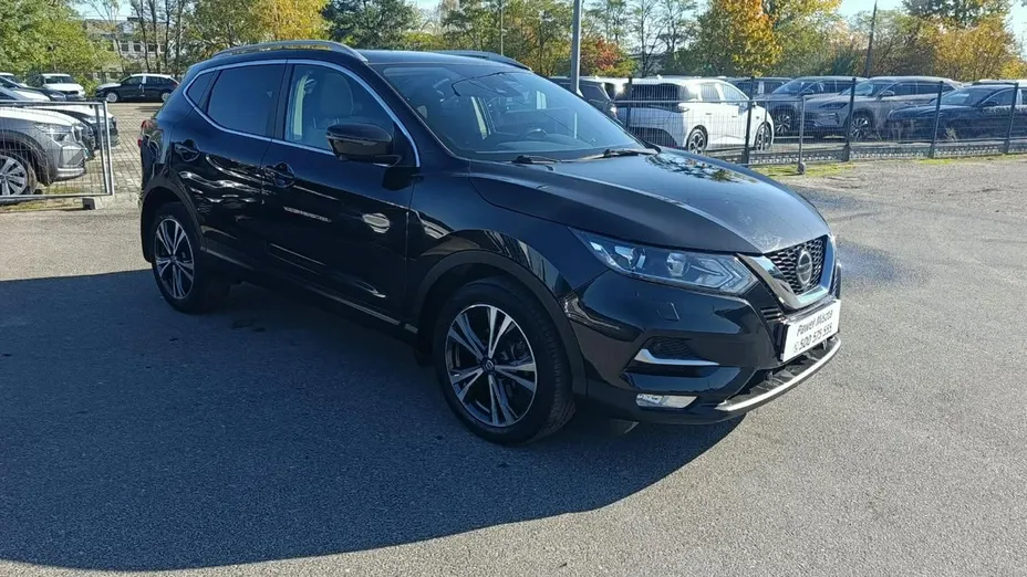 NISSAN Qashqai -
