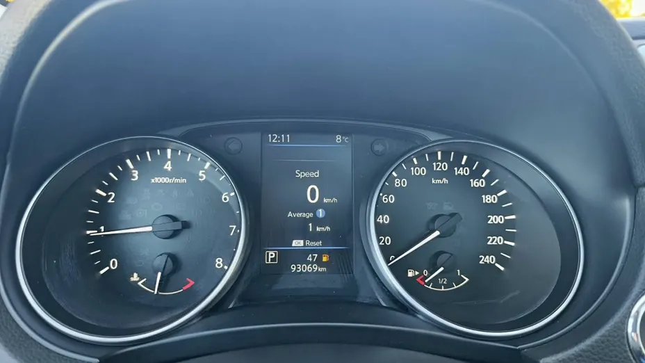 NISSAN Qashqai -