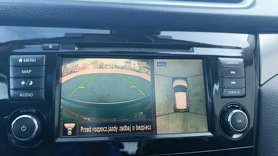 NISSAN Qashqai -